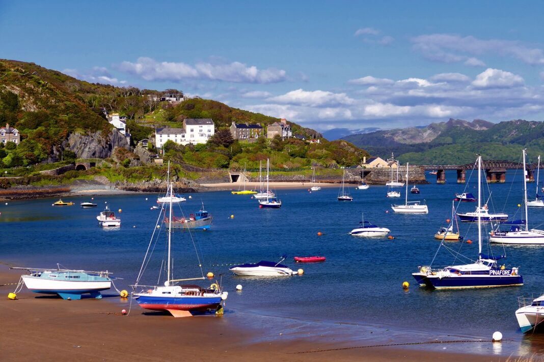 barmouth-843621_1280