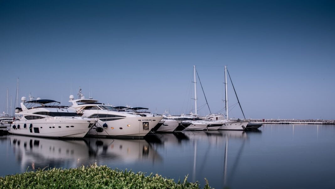 puerto-banus-2493870_1280